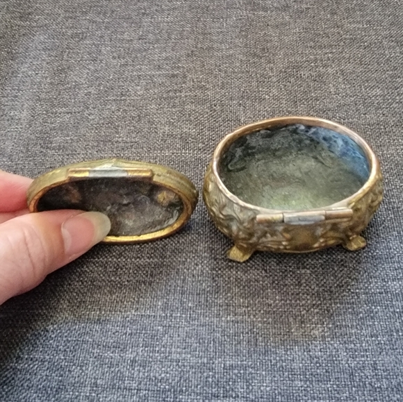 Vintage Art Nouveau 289 Metal Trinket Box - Picture 4 of 6